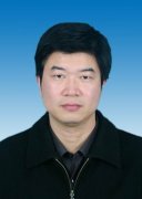 包留興，兩次獲得省級賽科一等獎，一級教師，