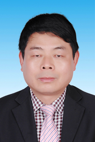 程守江：研究生，高級教師，省級骨干教師