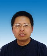 謝青峰：河南省骨干教師，高級教師，歷史組長