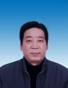 史濤，河南省骨干教師，高級教師，物理組長