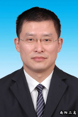 肖寒鵬：河南省骨干教師，高級教師，信息技術