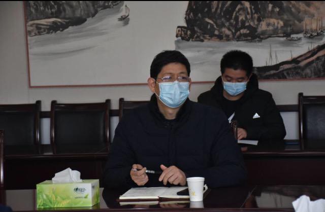 市教育局對南陽一中、南陽五中高三開學(xué)準(zhǔn)備工作開展檢查驗收
