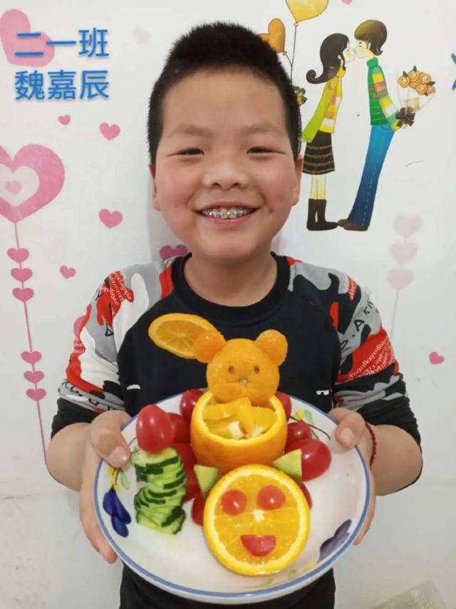 超可愛！“五一”節(jié)，一完的幼兒到高中生們各顯神通