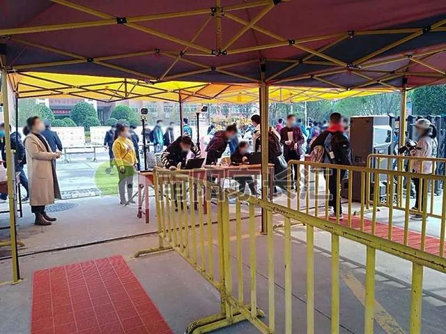 現(xiàn)場：南陽一中返校復學首日全流程：貼心、放心